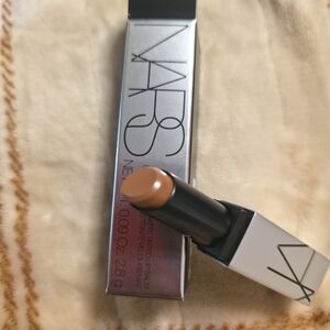 NARS Brief Encounter Lipstick in Soft Beige/Brown